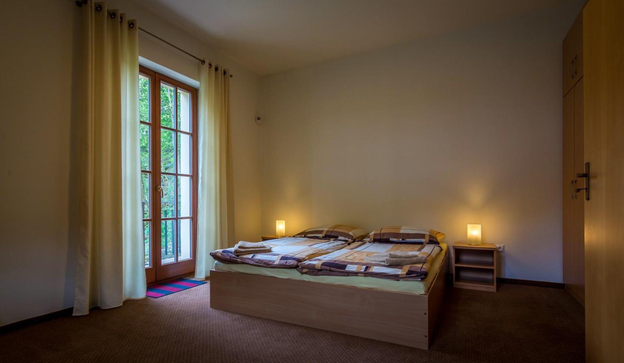 Apartmany Weissov Dom Banska Stiavnica Bilik gambar