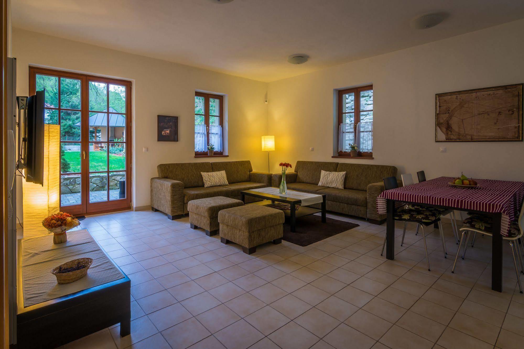 Apartmany Weissov Dom Banska Stiavnica Luaran gambar
